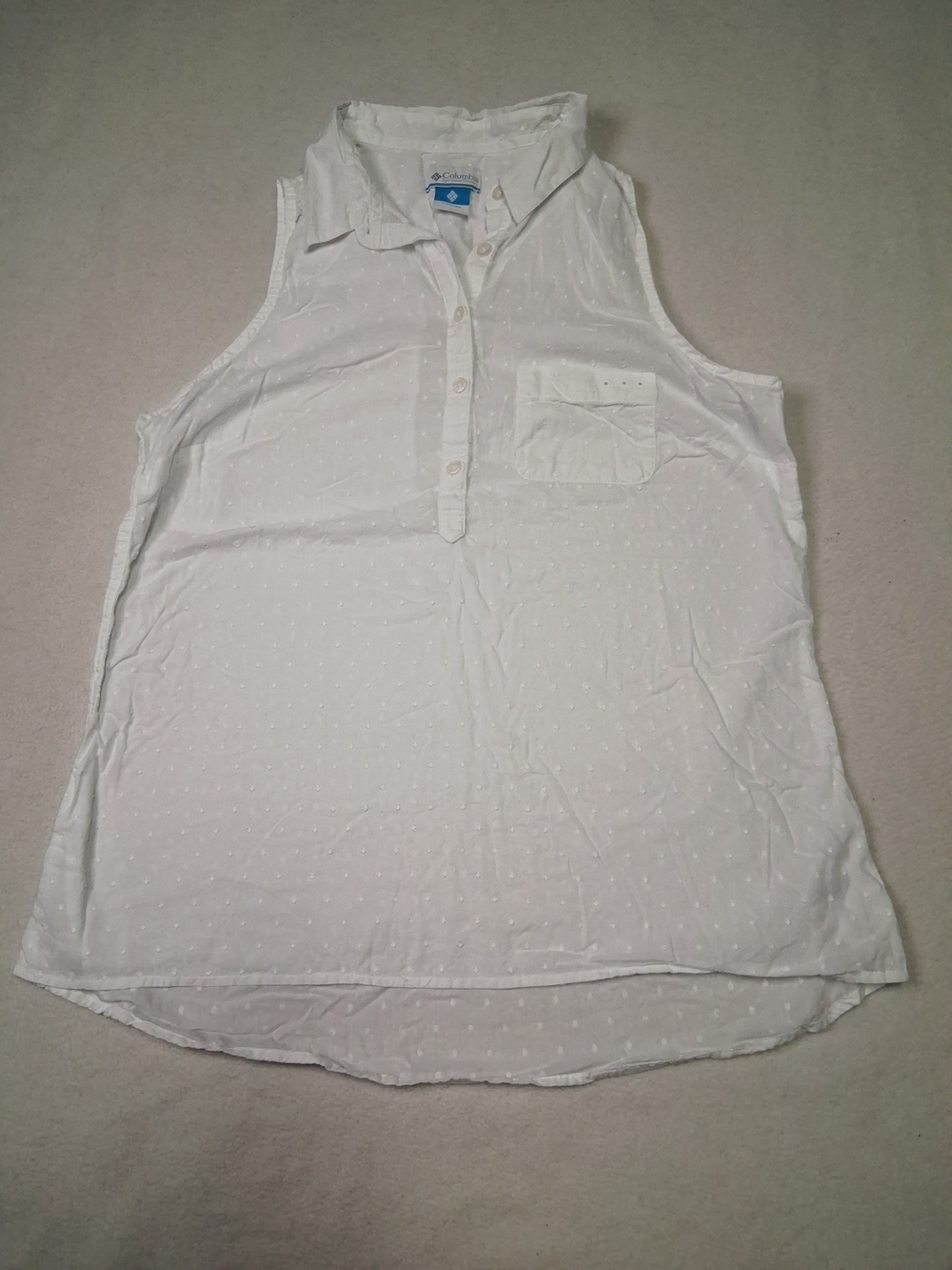 4/20$ Columbia Classic White Sleeveless Collared Camisole